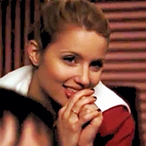 THE Quinn Fabray of WMHS. I'm on top for a reason, you're on bottom for a reason. End of story.
(Free RP// Bitches be literate m'kaaaay)