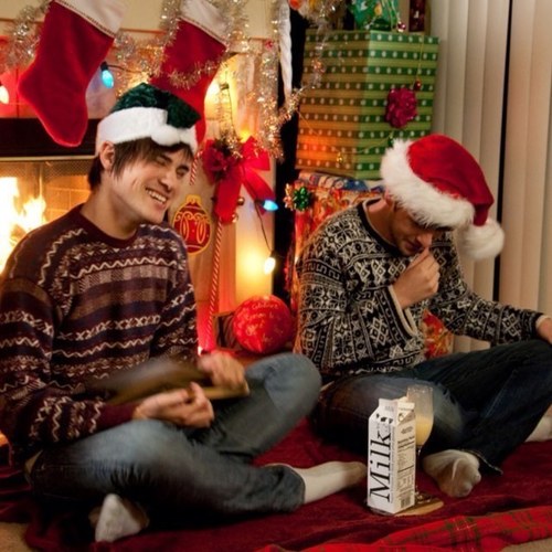 smoshyphandom's profile picture. Unhealthily obsessed with youtubers like smosh, danisnotonfire, amazingphil, jennamarbles, ijustine, tobuscus, etc.