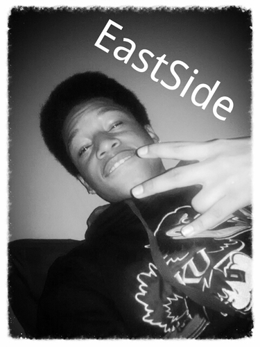 O_oImOutHere98's profile picture. Ima EASTSIDE nigga till da world END...#TEAM mii CeoSavage!.7Mile nigga***Follow myy BESTFRIEND @__LaughssYouMad
