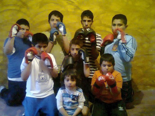 regenteador's profile picture. estudie en la ENEP acatlan,soy entrenador personal y entrenador en defensa personal y practico artes marciales mixtas.