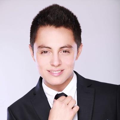 Somos el primer y unico Fan club OFICIAL de Jesus Daniel Gonzalez!! Nos seguis? Buena onda, esto recien empieza