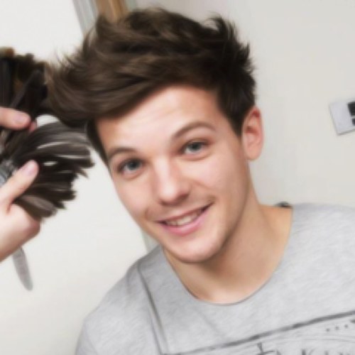 not_louis's profile picture. Dont ever trust people even if they say they are trustworthy. Just dont. Taken