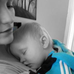 VikkiHam92's profile picture. 