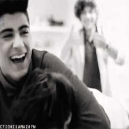 MelogenBicol's profile picture. Please follow my main account @_ZaynbemyKING I FOLLOW BACK!