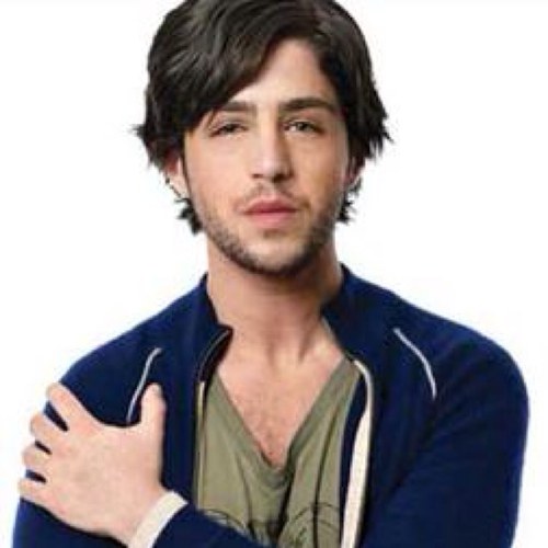Josh Lewis || Son of Alfie an Amber Lewis || 17 || Single ||