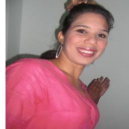 fiel creyente en Dios, soy alegre 100% Venezolana me gustan los deportes y me encanta mi vinotinto :*