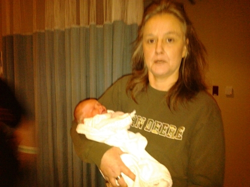 BobbiMonnot's profile picture. self employed writer