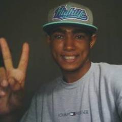 Não preciso ter ambições. Só tem uma coisa que eu quero muito: que a humanidade viva unida... negros e brancos todos juntos. ;*