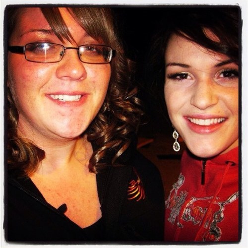 I am 18 and love meeting new people!
#Followback :)