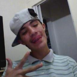 #CHATO , #IRRITANTE , #FUNKEIRO , #JOGADORDOCORINTHIANS (MAIS SOU SAO PAULINO)  #FELIZ