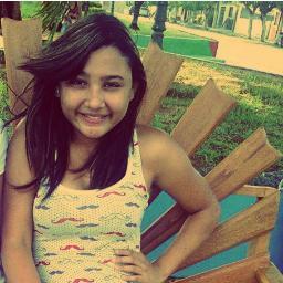 ~ ' Dizem que quem se descreve se limita (y' . ! 14 aninhos, Vasco Da Gama ♥, AmericaFC ♥, Dramática, Ciumenta, e Chatinha, segue ? Not mordo ;3