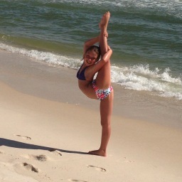 triciahare's profile picture. 