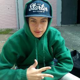 16 Anos #São_Paulino,28/07/12 Namorado da @BellaThug_ ,irmão da @JeeAlvesM : ) , Ciumento de mais u.u Chato, Brincalhão, extrovertido. i é isso ai..;p Siga Me ?