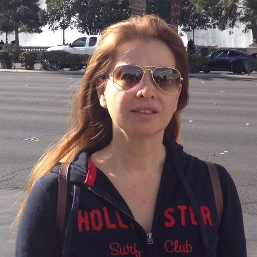 Feliz, Maestra en Derecho, amante de los Perros ❤️☘❤️
