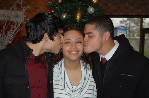 IrisFlr9's profile picture. 