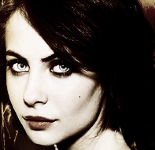 [Rol__TMI] Tessa Gray, cambiante.