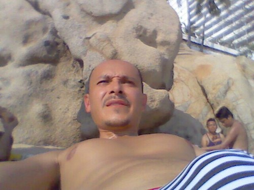 No vemos la vida como es, la vemos como somos nosotros... y yo aquí viviéndola, donde mirar y admirar es casi ilegal   O_o    I.M. HIRSUTOFILICO