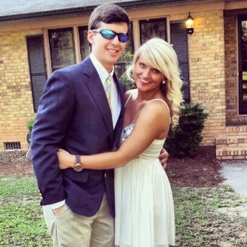 kittywells912's profile picture. I can do all things through Christ whom strengthens me-Phillipians 4:13