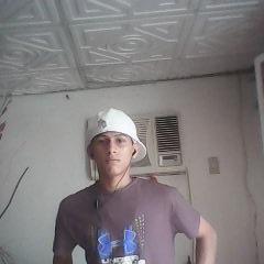 ME GUSTA DIVERTIMES CON MI AMIGOS Y SEGUIR  HACIENDO AMISTADES CADA DIA  VIVIR Y SER FELIZ A PESAR DE LOS PROBLEMA