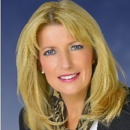Suzi Karr Realty - (formerly Denise Richardson) Selling Windermere and greater Orlando's premiere Real Estate...lake front, golf, attractions.