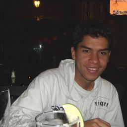 JuanArrieta1990's profile picture. Profesor de lenguas y literatura, amante de la verdad, no soy ningún bobo escapo si le veo las orejas al lobo y digo q era feliz con soldados de plomo y globos.