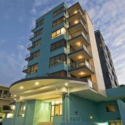 This is our official Twitter page. Follow us to keep up with our latest deals and stay informed about what's happening on the Gold Coast.