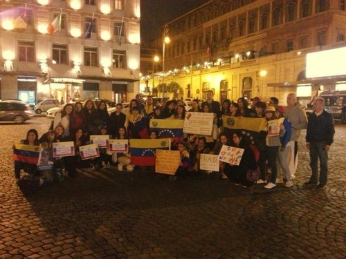 monilemon's profile picture. 