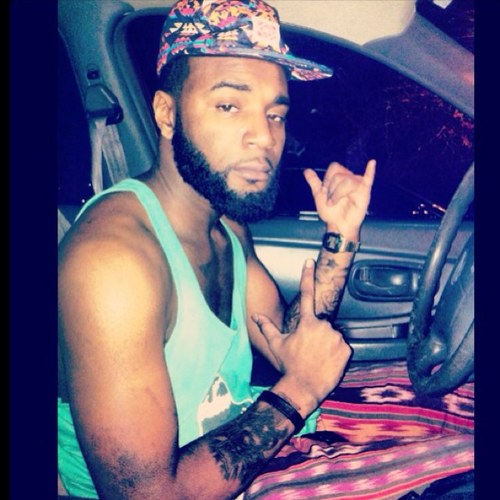 VentriloquistQ's profile picture. Man of the Year BIFC 216 #LL #TeamEMU #Foodforthought #LifeandFlight Follow me on IG @_bornsinner_92