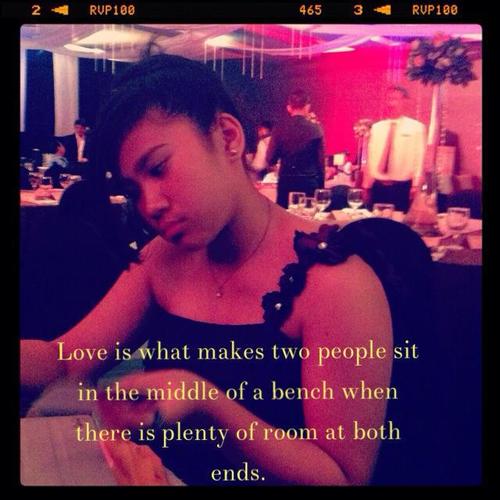 follow me......and i'll follow you back.....;))
    -wendz