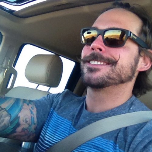 davis_damyan's profile picture. 