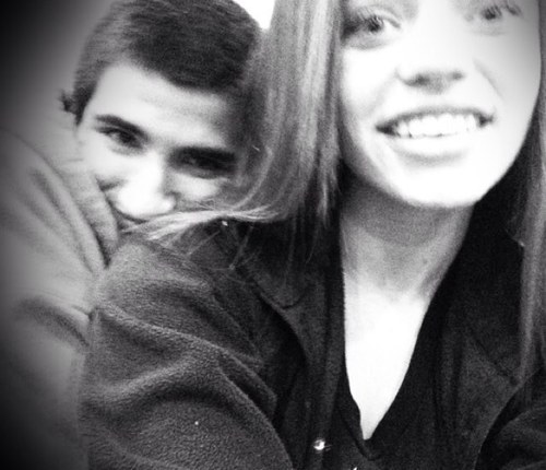 The best things in life are unseen. Thats why we close our eyes when we kiss , cry , and dream(: I love you 8-1-11