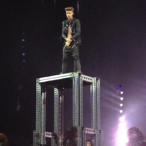 09.03.11 - taylor swift live
30.05.12 & 16.04.13 - justin bieber live

belieber&swifty
