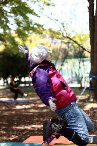 年上MotorCycle好きで年甲斐も無くスラックラインと我が息子にはまってます。twitterはSlacklineメインです(⌒‐⌒) 主に福岡春日公園で張ってます！NINEGYM管理人です
