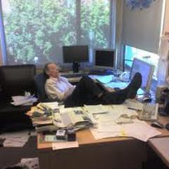 Hard working, Political, Wave making, Sports Fan http://t.co/Sut3cJSDJj