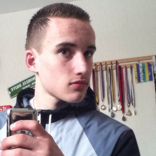 PSV Fan ~ BBM  27D399A2 ~ 16 jaar ~ Eindhoven
