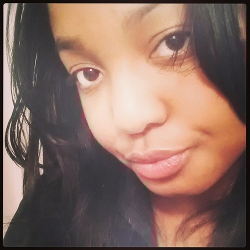 I'm new to this thing #FollowBack #Blessed #Educated #Chicago #TeamCancer #BullsFan #NaturalHair Follow me baby.. ツ