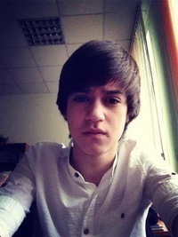 I like to play a guitar, I support Real Madrid, also i like to play football. Justin Bieber Respect#
