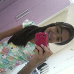 xaata#siincera#amiiga#ééh essa sou eu =))