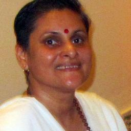 Guide Mentor Teacher, Maa is the founder of the Ci Plus Meditation technique. She offers one-on-one trainings and more than 51 courses on healing and wellness