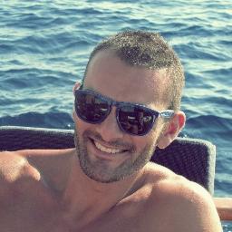 Napoletano a Roma, di sinistra, sportivo, amante di viaggi, ingegnere informatico...