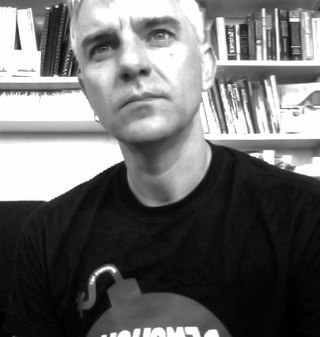 Media artist, designer, researcher, Professor of Interaction Design. Code/art/tutorials on https://t.co/IceqNgsGEn https://t.co/nDnSsZI5Nh