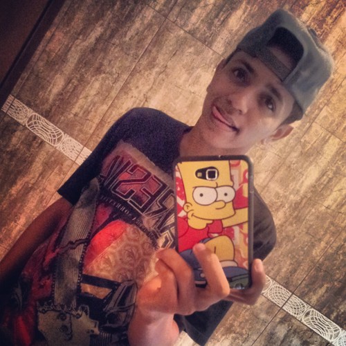 a vida e curta demais quem pensa mto nao faz (8'