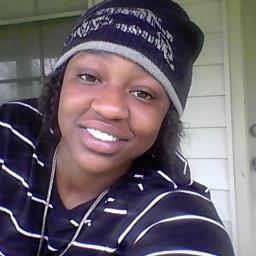 Tia, 21, Bulldogg ' c|o 2OO9, 336.. ✈
