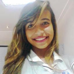 Sou como você me vê, posso ser leve como uma brisa, ou forte como uma ventania, depende de quando, e como você me vê passar.”