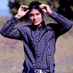 En la vida no se pierden amigos. Solo se reconocen quienes son los verdaderos...... Soy Araucano.. Amo el deporte, vida sana :D... actor en progreso