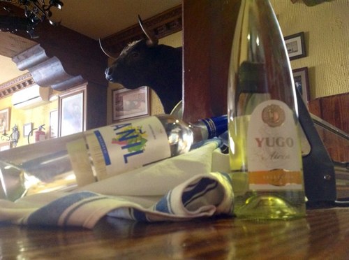 MesonlosSilos's profile picture. Mesón Gastronómico y taurino. Centro de reunión de aficionados a la fiesta. Exquisitas tapas, raciones, vinos y ámbiente. Villacañas. Tfn: 925 20 16 82