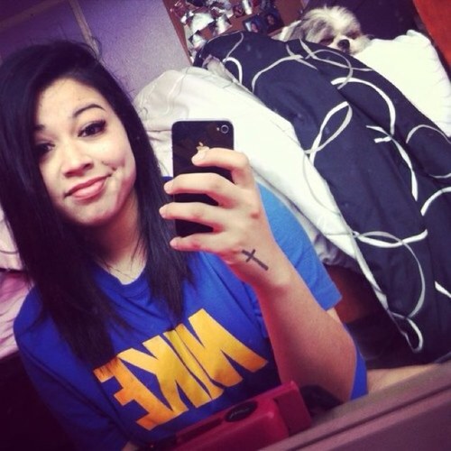 BestedCarly's profile picture. #TeamiPhone, #Junior, #Mexican, #America, #FCBarcelona #⚽❤