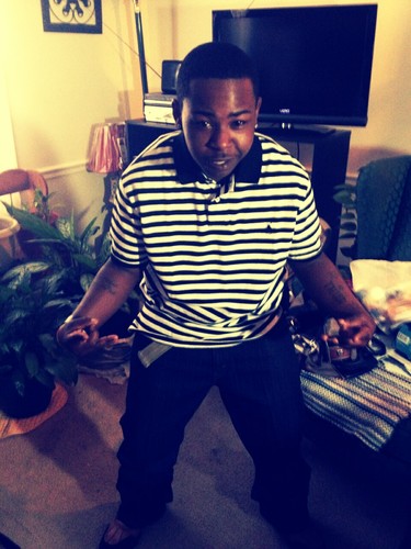 Goofy AF! FRESH,Smoke the Best of The Best,Were im from NorthSide Duhh TF!, ----All my Niggas.....Fw cha Boi....#TeamFollowBack #RLPolo #Aries #TeamStrong
