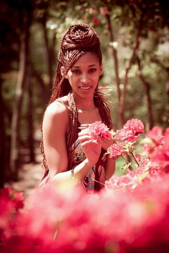 Exotic Entertainer/ Model/ Photographer/ Contact info: caliredd23@gmail.com or DM me ill respond!!