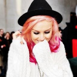 YOU DON'T NEED TO FOLLOW ME, FOLLOW THIS ACCOUNT::::::: @Sophia_Barroso5